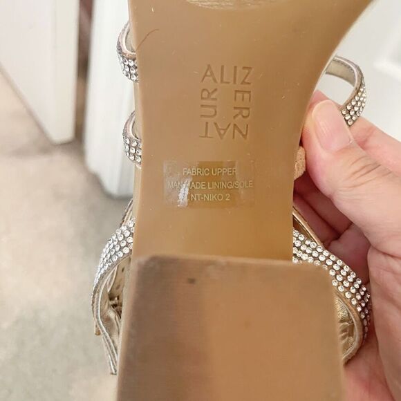 Naturalizer Niko 2 Studded Cushioned Strappy Ankle Adjustable Strap Heel Sandals - Picture 11 of 16